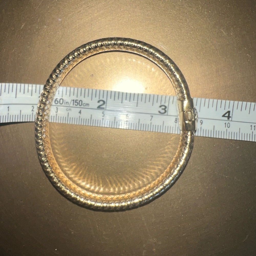Roberto Coin Primavera 18k Gold, Diamond Bracelet - Picture 12 of 13